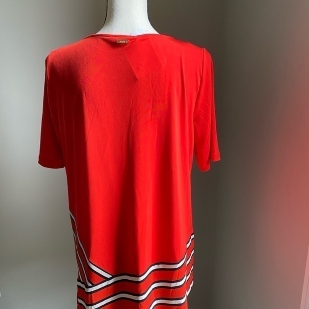 Calvin Klein Asymmetrical Red Blouse Size S NWT - Picture 3 of 6
